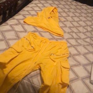 2 pc yellow fashionnova set
